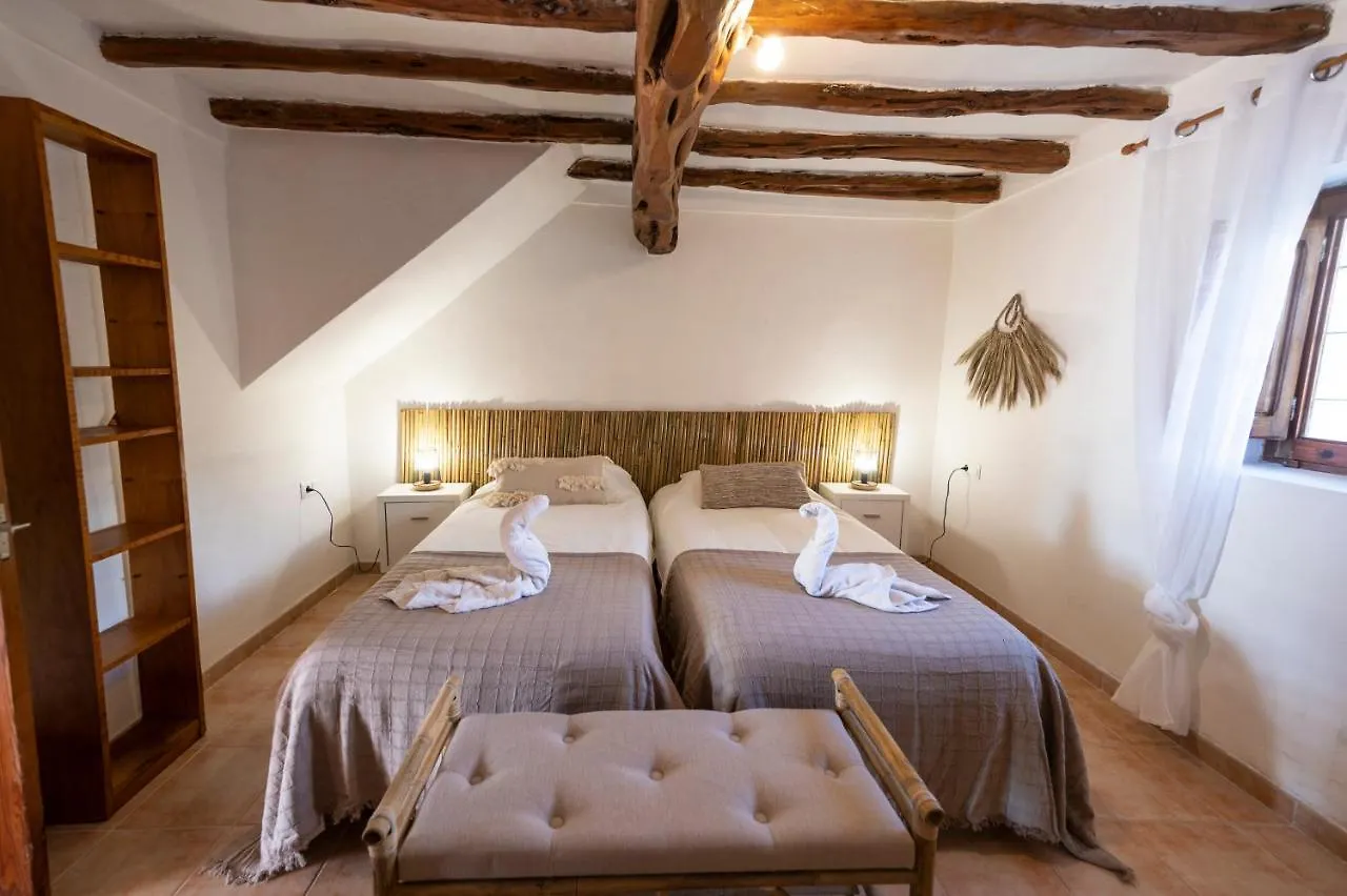 Villa Es Cubells Country & Sea 0*,  İspanya